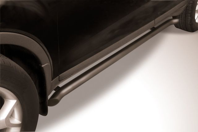 Пороги Slitkoff труба d57 с загибами ЧЕРНЫЕ матовые для Ford Kuga I 2008-2012. Артикул FKG009B