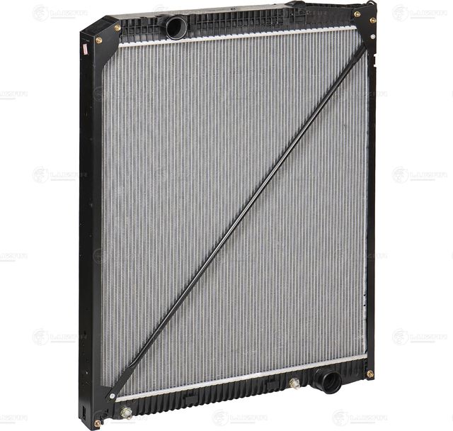 Радиатор охлаждения двигателя Luzar для Mercedes-Benz Actros MP1 1996-2003. Артикул LRc 1587