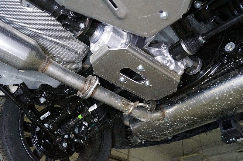 Защита алюминиевая ТСС (4 мм) для заднего редуктора Changan UNI-K 2023-2026. Артикул ZKTCC00654