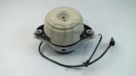 ОПОРА ДВИГАТЕЛЯ L (Quattro Freni). Артикул QF00A00638