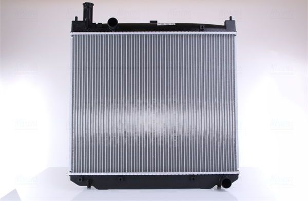 Радиатор охлаждения двигателя Nissens ** FIRST FIT ** для Toyota HiAce H100 2001-2012. Артикул 64649A