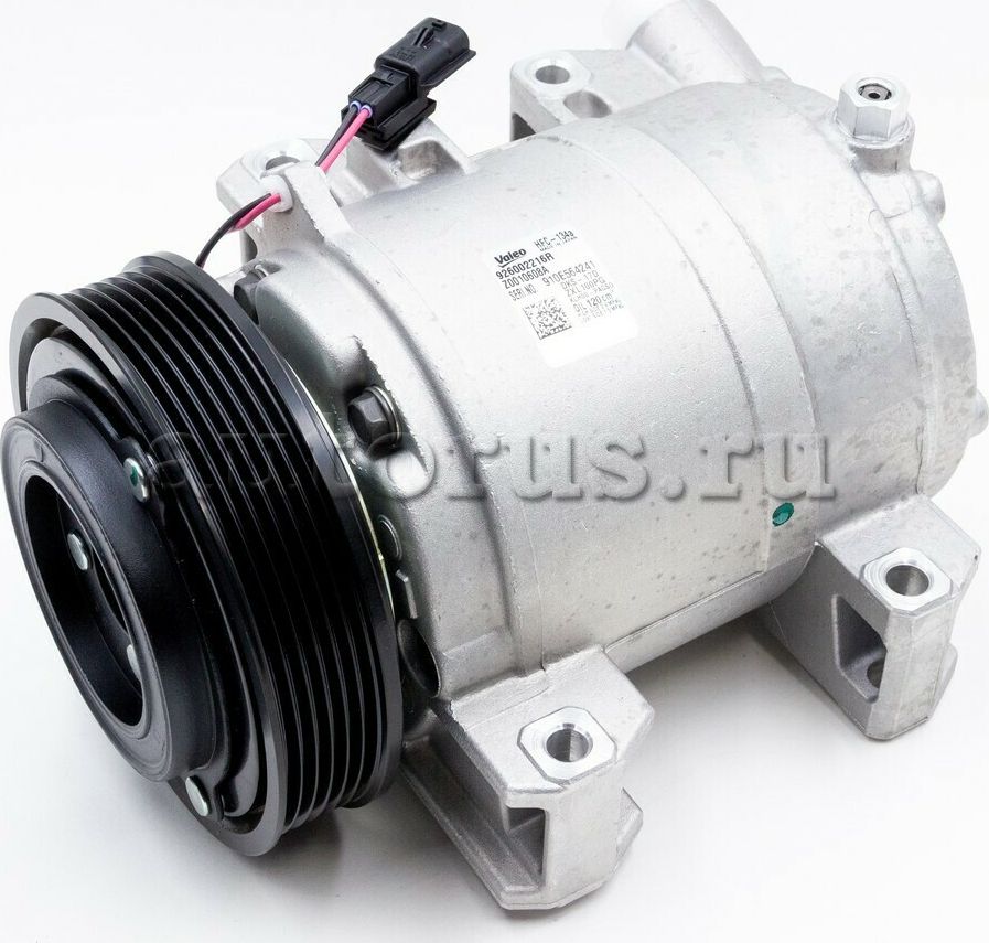 Компрессор кондиционера Renault. Артикул 926002216R