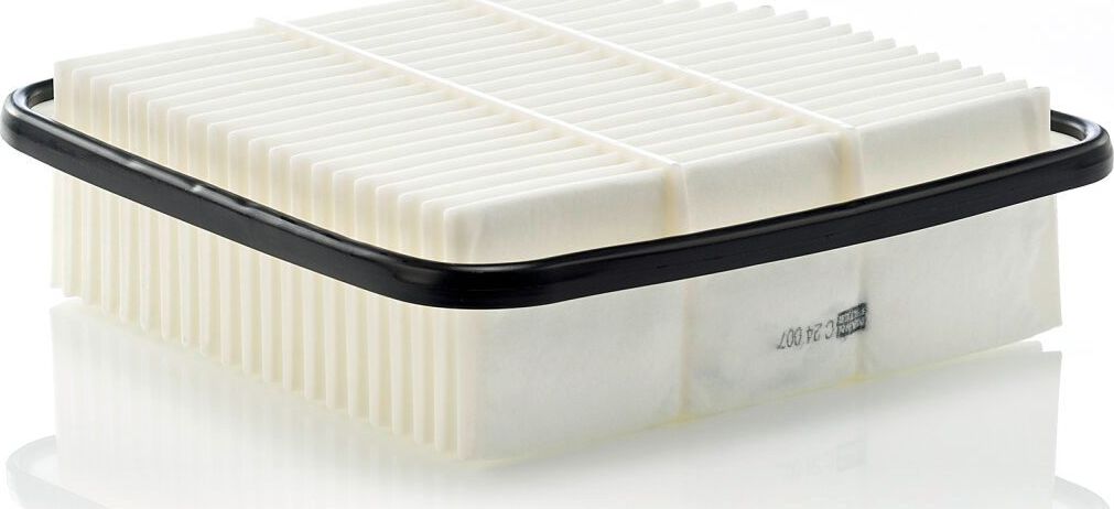 Воздушный фильтр Mann-Filter. Артикул C 24 007