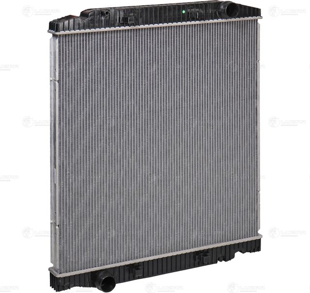Радиатор охлаждения двигателя Luzar для IVECO Stralis 2012-2026. Артикул LRc 1620