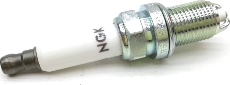 Свеча зажигания VAG. Артикул 101905607