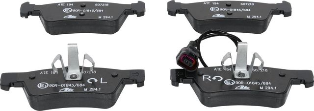 Тормозные колодки ATE. Артикул 13.0460-7218.2