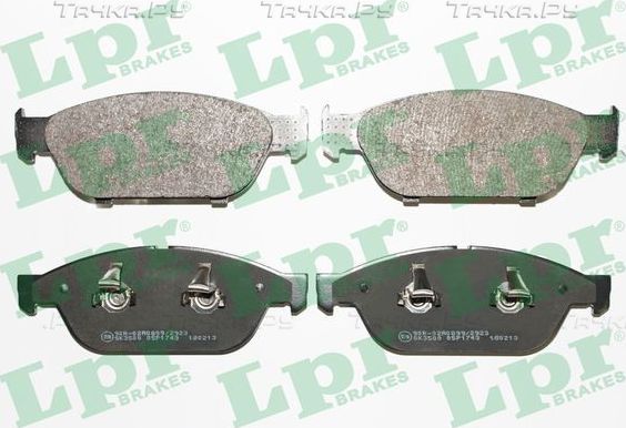 Тормозные колодки LPR передние для Audi A6 allroad III (C7) 2012-2018. Артикул 05P1743