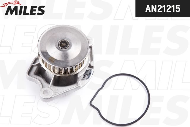 Помпа (водяной насос) Miles для SEAT Inca I 1995-2003. Артикул AN21215