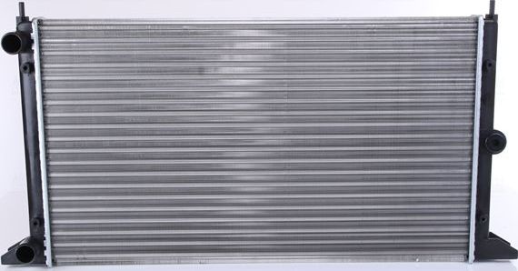 Радиатор охлаждения двигателя Nissens. Артикул 67305