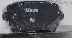 Тормозные колодки Miles (Semi-Metallic). Артикул E110119