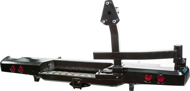 Бампер силовой РИФ задний с квадратом под фаркоп, калиткой и фонарями для Volkswagen Amarok 2010-2026. Артикул RIFAMR-20125