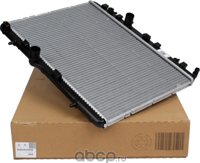 Радиатор охлаждения двигателя PSA. Артикул 1330P9