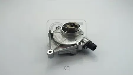 НАСОС ВАКУУМНЫЙ (Quattro Freni). Артикул QF14F00017