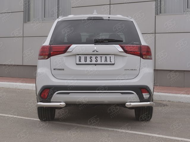 Защита RusStal заднего бампера уголки d63 (секции) для Mitsubishi Outlander III 3-й рестайлинг 2018-2026. Артикул MOZ-003213