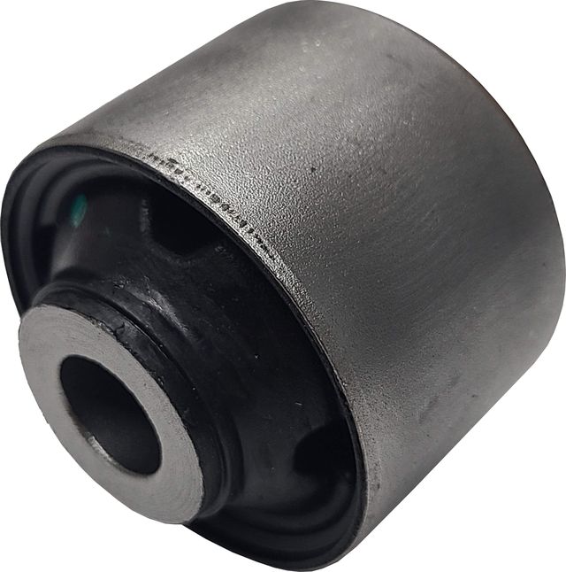Сайлентблок заднего рычага подвески CTR. Артикул GV0697