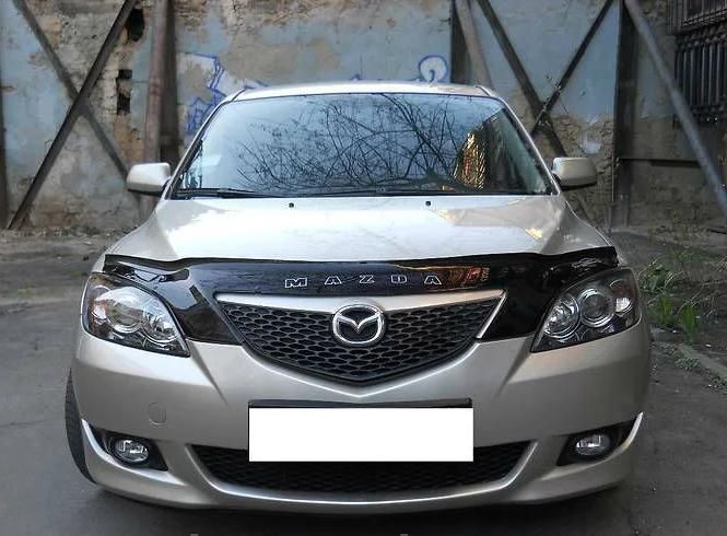 Дефлектор Vip-Tuning для капота Mazda 3 I хэтчбек 2003-2008. Артикул MZD01
