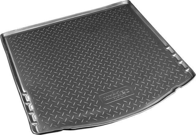 Коврик Норпласт для багажника Ford Focus III седан 2011-2026. Артикул NPL-P-22-18