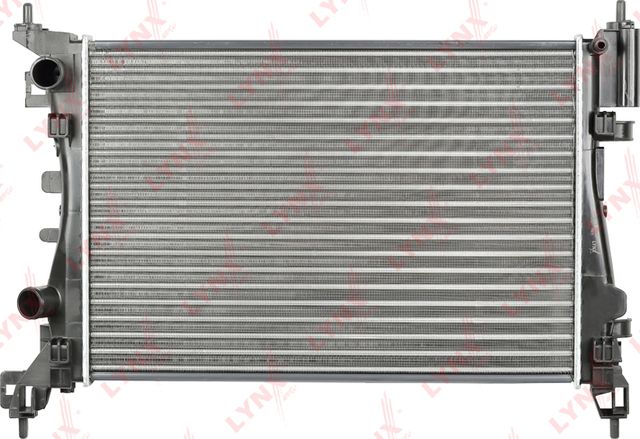 Радиатор охлаждения двигателя LYNXauto. Артикул RM-1333