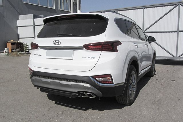 Защита Slitkoff заднего бампера d57 короткая для Hyundai Santa Fe IV 2018-2026 Черная. Артикул HSFT18-005В