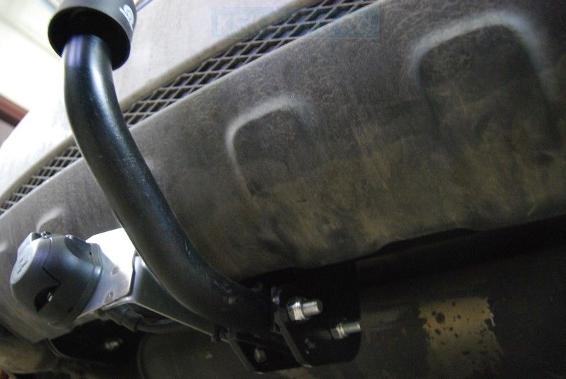 Фаркоп Трейлер для SsangYong Actyon II 2WD/4WD 2010-2026. Артикул 7520