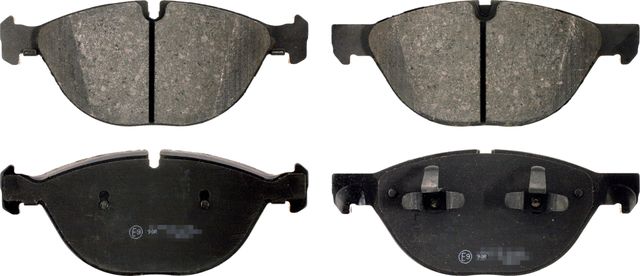 Тормозные колодки Blue Print. Артикул ADB114235