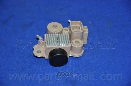 Реле регулятор HYUNDAI ACCENTVERNAGETZELANTRA генератора PARTS-MALL PXPBA-004 Parts-Mall. Артикул PXPBA-004