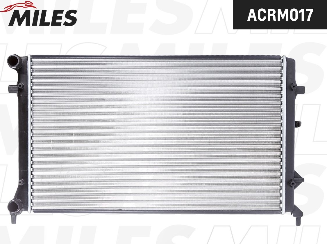 Радиатор охлаждения двигателя Miles для SEAT Leon II 2005-2012. Артикул ACRM017