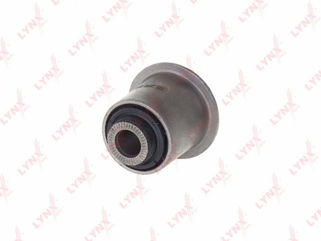 Сайлентблок переднего рычага подвески LYNXauto. Артикул C9189