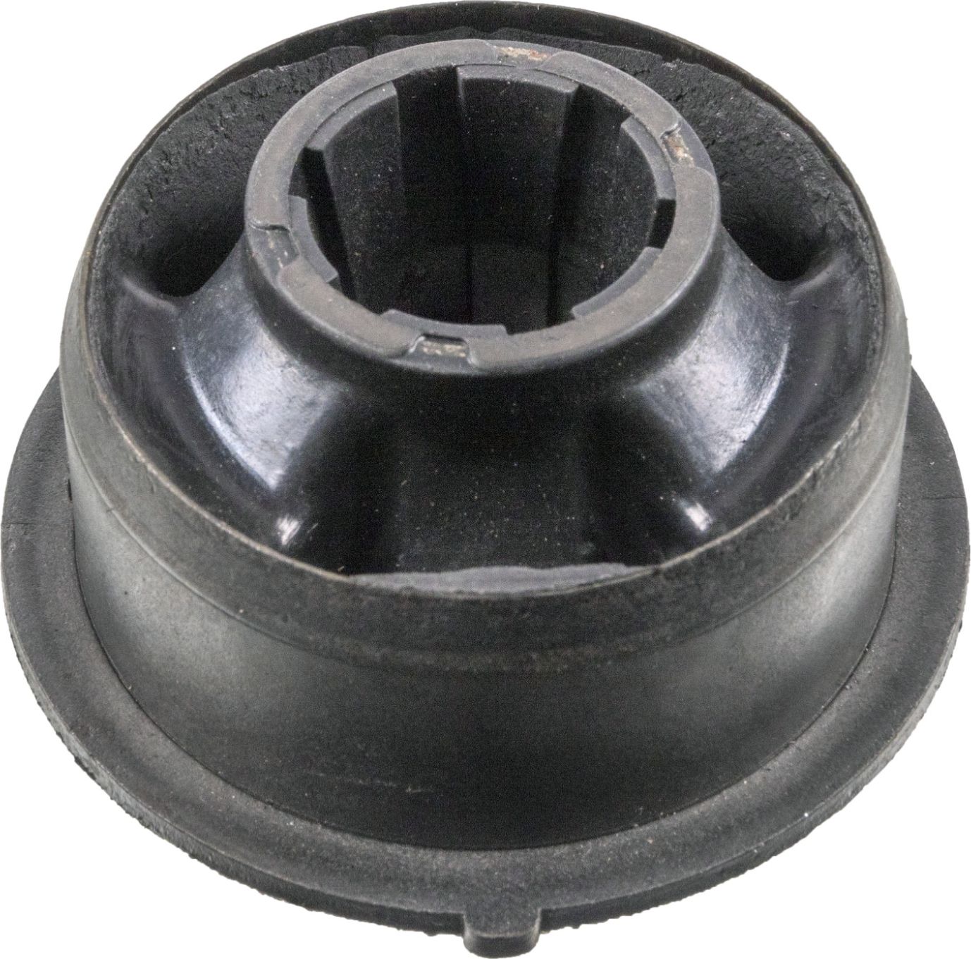 Сайлентблок переднего рычага подвески SWAG. Артикул 55 60 0014