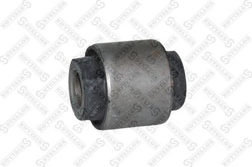 Сайлентблок заднего рычага подвески Stellox. Артикул 77-01166-SX