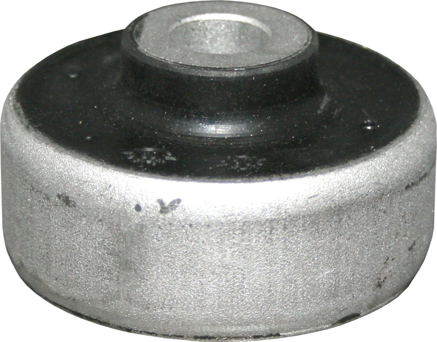 Сайлентблок переднего рычага подвески JP Group. Артикул 1140204000