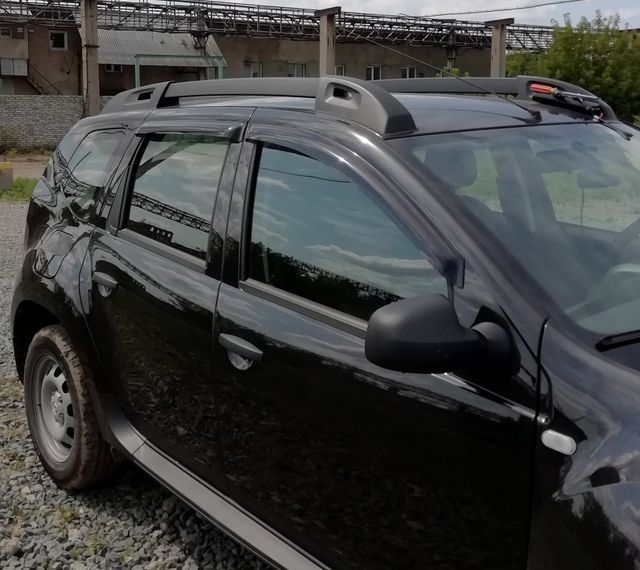 Дефлекторы SIM для окон Renault Duster I 2010-2020. Артикул SREDUS1132