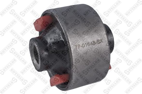 Сайлентблок переднего рычага подвески Stellox. Артикул 77-01648-SX
