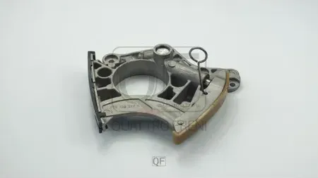 ГИДРОНАТЯЖИТЕЛЬ ЦЕПИ ГРМ LH (Quattro Freni). Артикул QF83A00101