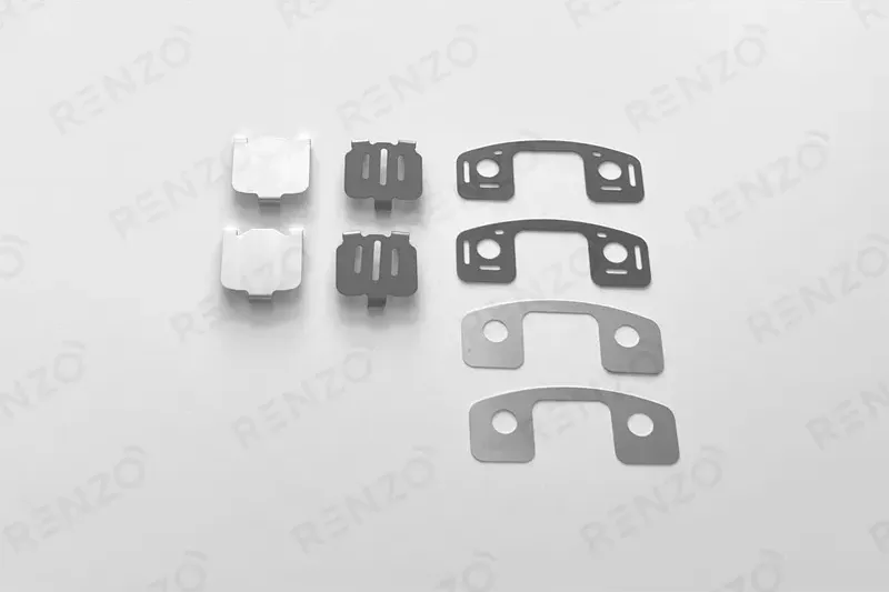 Комплект противоскрипных пластин (Renzo). Артикул BSS033