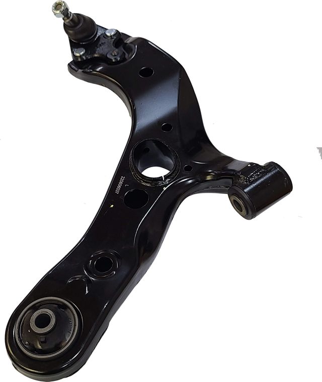 Поперечный рычаг передней подвески CTR левый нижний для Lexus NX I 2014-2026. Артикул CQ0295X