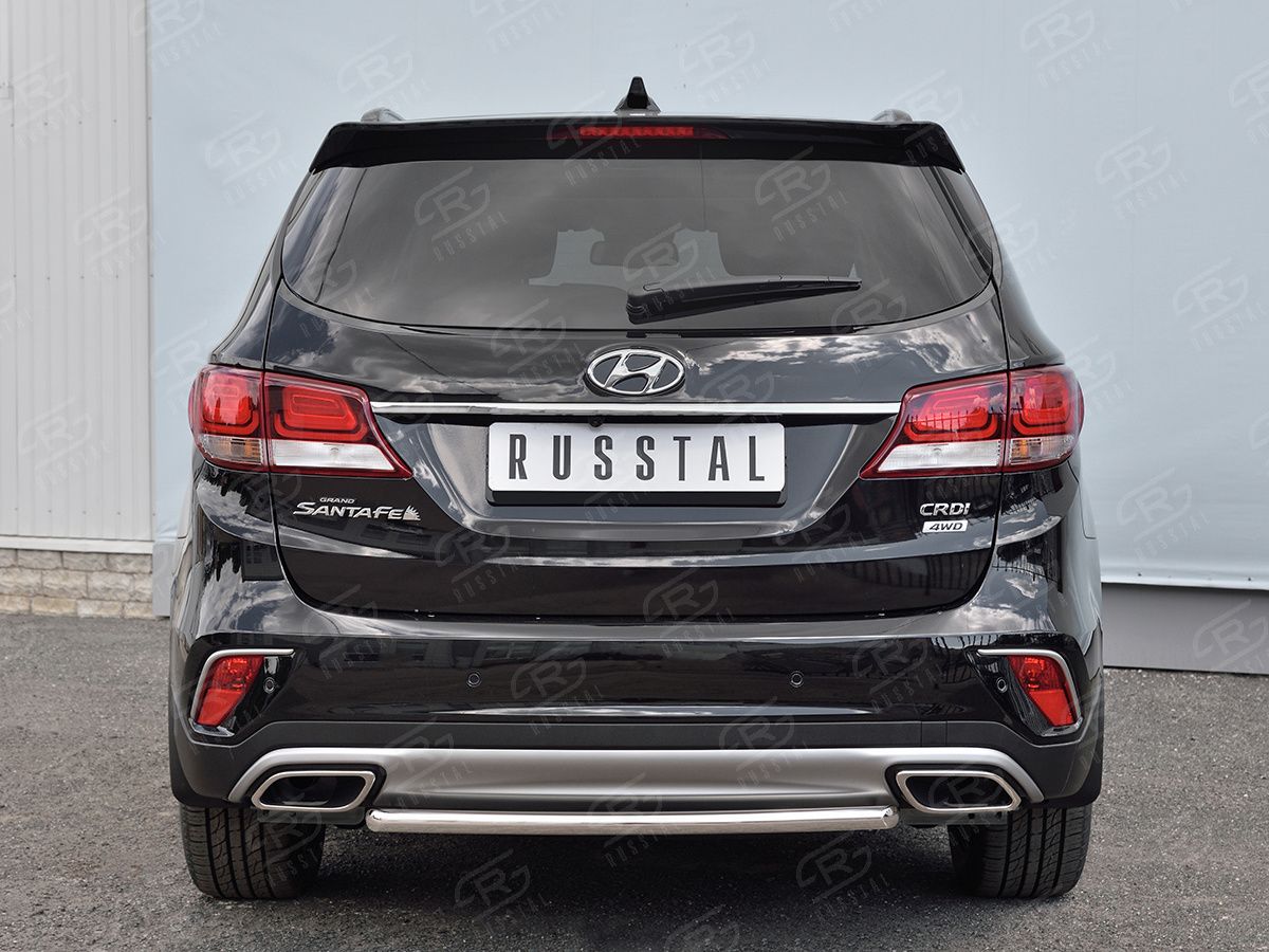Защита RusStal заднего бампера d42 (дуга) для Hyundai Santa Fe Grand 2016-2026. Артикул HSFZ-002741