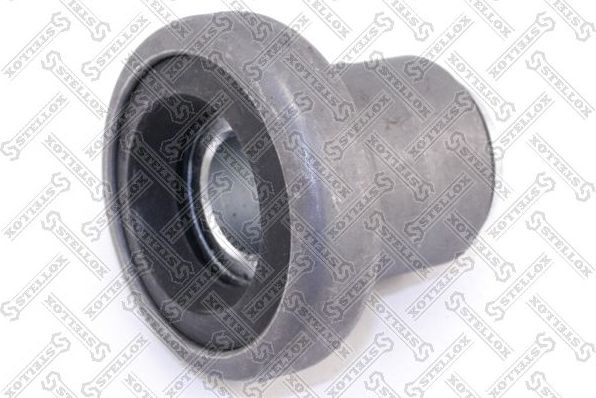 Сайлентблок переднего рычага подвески Stellox. Артикул 71-11095-SX