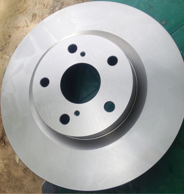 Тормозной диск Bosch. Артикул 0 986 479 S22