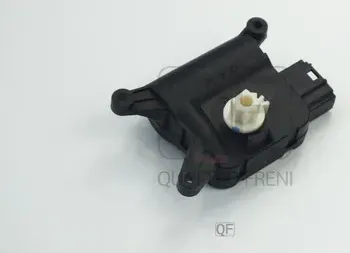 Моторчик привода заслонок отопителя (Quattro Freni). Артикул qf10q00134