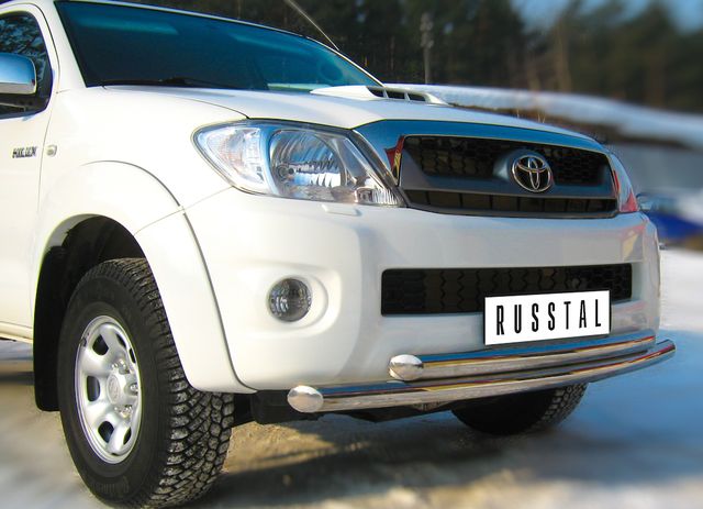 Защита RusStal переднего бампера d63/63 (дуга) для Toyota Hilux VII 2011-2015. Артикул TLZ-000003