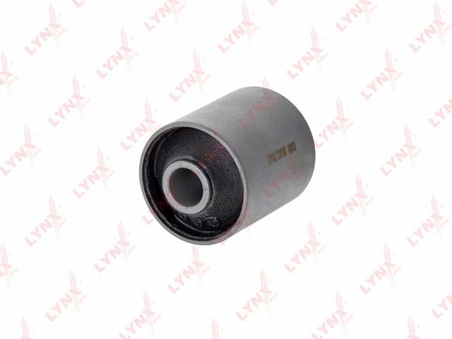 Сайлентблок заднего рычага подвески LYNXauto. Артикул C9197