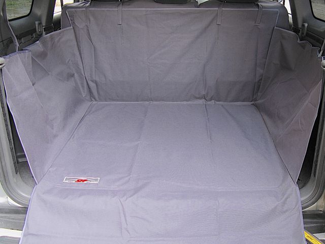 Защитный чехол AUTOSMSTUDIO (2 в 1) универсальный в багажник автомобиля, серый. Артикул TP-U-ST-OX600(17-9)-GR