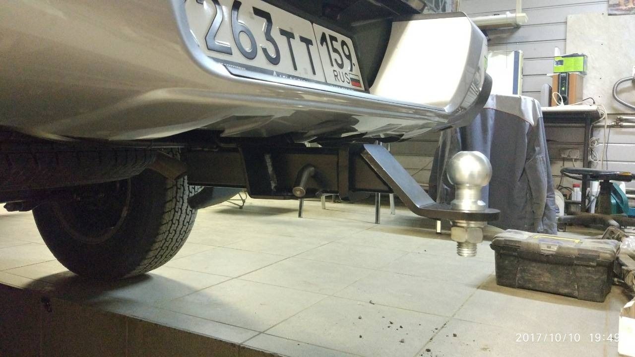 Фаркоп Bizon с пневмоподвеской для Fiat Fullback 2016-2020. Быстросъемный крюк. Артикул FA 1008-E