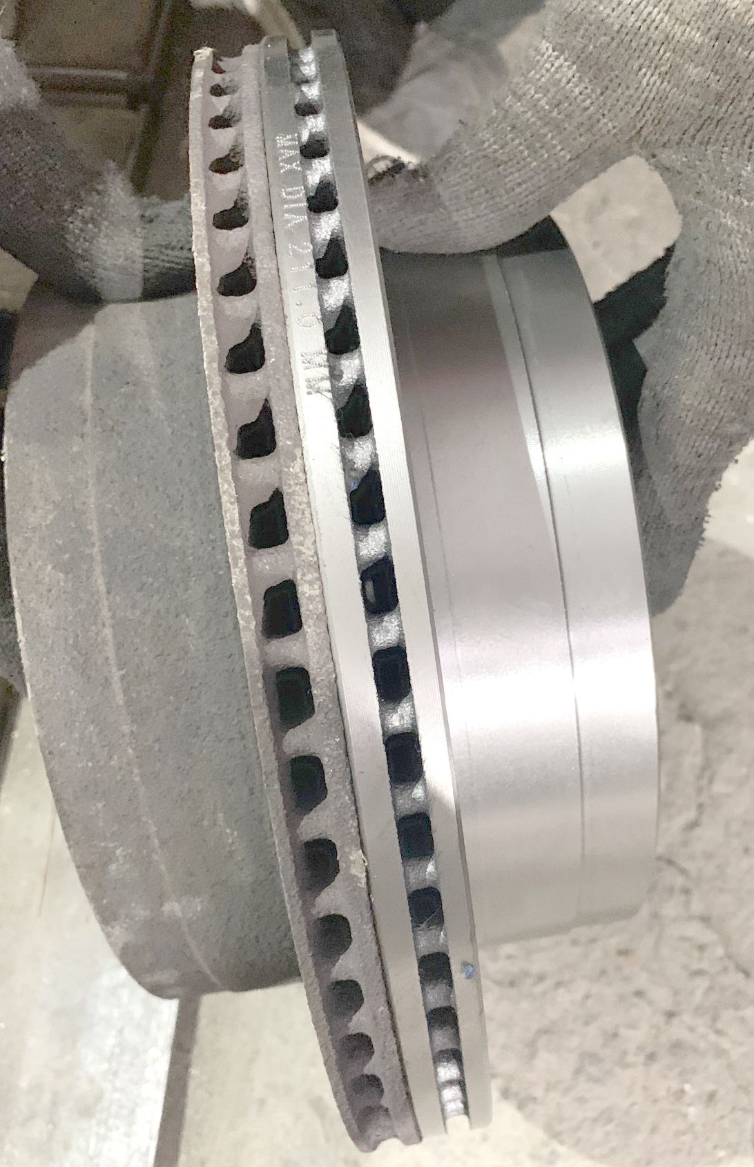 Тормозной диск Sangsin Hi-Q. Артикул SD4039