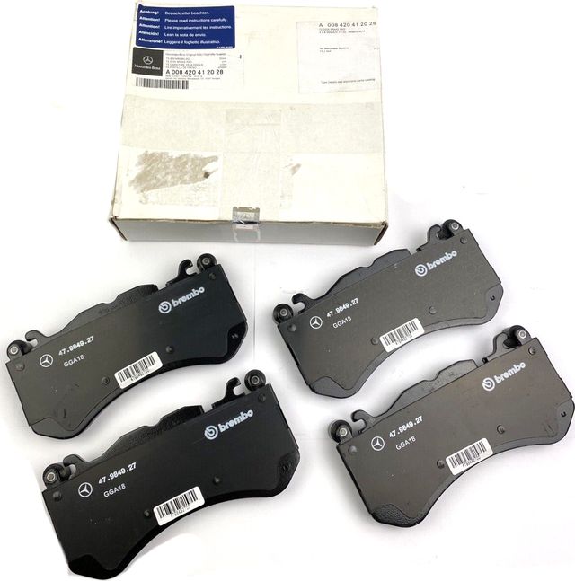 Тормозные колодки Mercedes-Benz. Артикул A008420412028