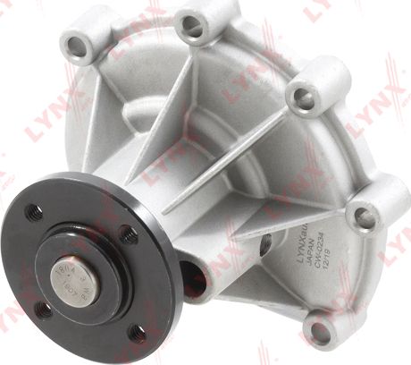 Помпа (водяной насос) LYNXauto. Артикул CW-0234
