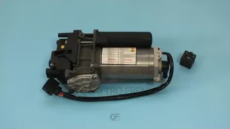 КОМПРЕССОР ПНЕВМОПОДВЕСКИ (Quattro Freni). Артикул QF08D00028