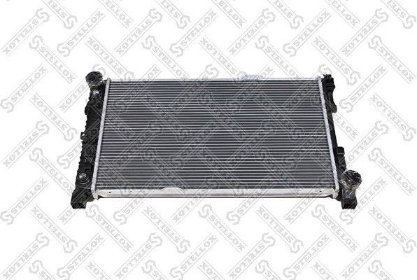 Радиатор охлаждения двигателя Stellox для Mercedes-Benz C-Класс II (W203, CL203) 2000-2008. Артикул 10-25346-SX