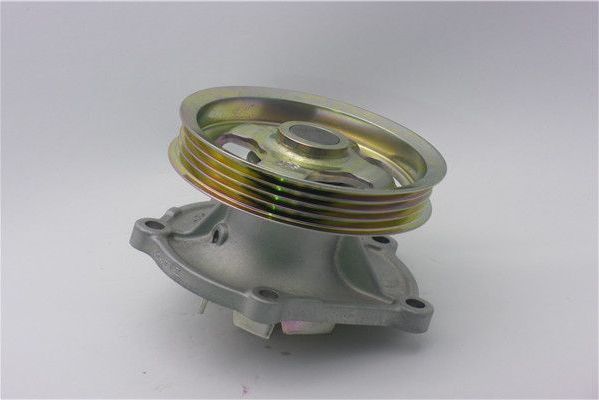 Помпа (водяной насос) GMB для Suzuki Wagon R+ I 1998-2000. Артикул GWS-27A